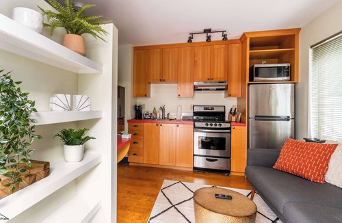 Belmont House | Perfect Hawthorne Micro By Top Shopping & Dining