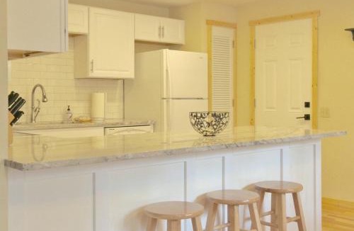 Overlook Park House | Pet Friendly 8 Leisure Home