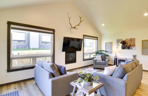 Four Corners House | Pet-Friendly Bozeman Home ~ 7 Mi to Downtown!