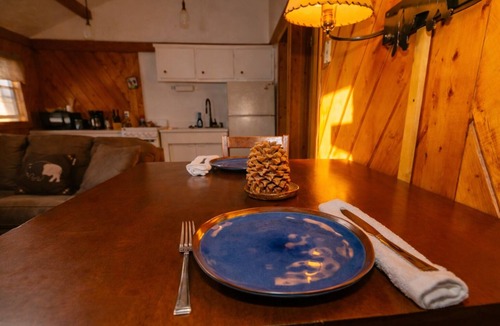 Dubois House | Pet-Friendly Cabin with River Access, Hot Tub & Mountain Views!