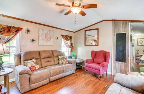 Corbin House | Pet-Friendly Corbin Vacation Rental ~ 4 Mi to Town
