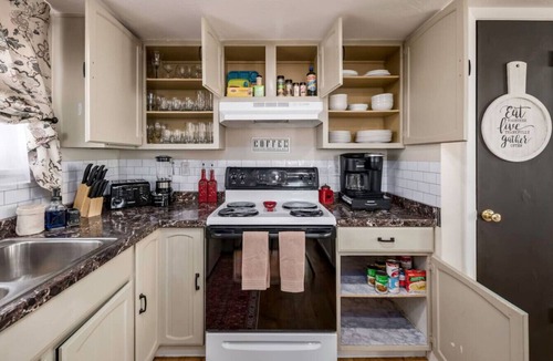 Mount Pleasant House | Pet Friendly Farmhouse with Yard & BBQ