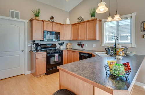 Nampa House | Pet-Friendly Nampa Vacation Rental with Yard!
