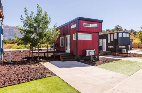 Apple Valley House | Pet-Friendly Stay Near Zion Trails BBQ & Deck