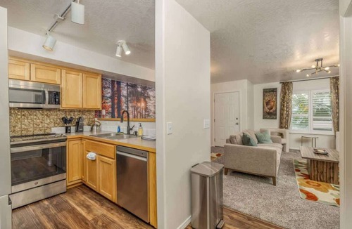 Post Falls Condo | Pet-Friendly Townhome Near Corbin Park