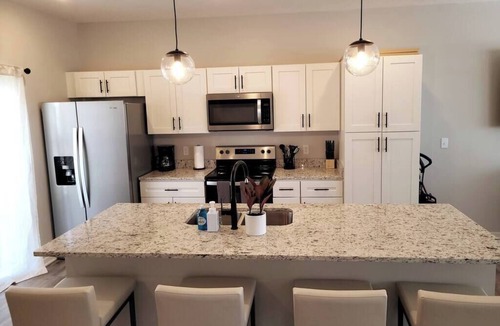 Elkhorn House | Pet-Friendly Townhome w/Private Patio & Trails Access
