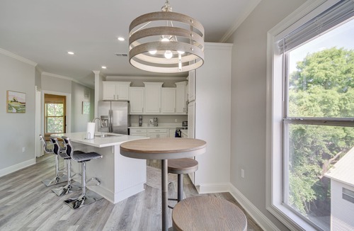 Biloxi Apartment | Pet-friendly Vacation Rental in Biloxi Near Beach!