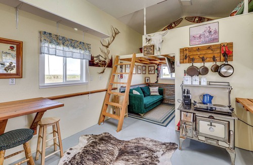 Grangeville Cabin | Pets Welcome! Quiet Country Cabin in Grangeville