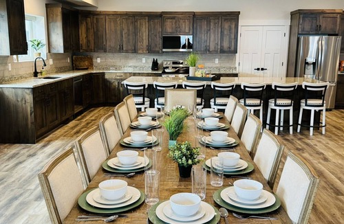 Star Valley Ranch House | Pickleball Paradise. Indoor Pickleball Court