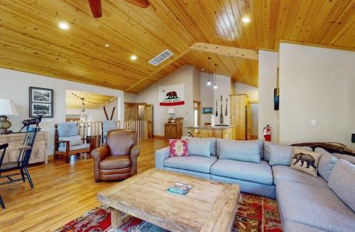 Brockway House | Pine Haven with Private Hot Tub & Deck Short Walk to Beach Near Skiing