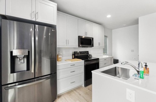 Whittier Heights Apartment | Pingu's sweet suite - Micro Studio - 91Walkscore