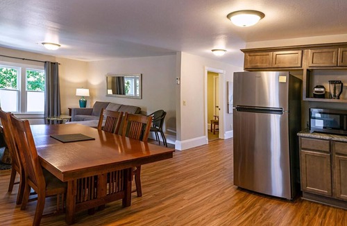 Historic Downtown District Apartment | Pioneer Mega 3 vacation homes offering 8 Bedrooms, 5 bathrooms, laundry, TV, and kitchens.