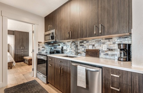 Bend Hotel | Pioneer Park Rentals