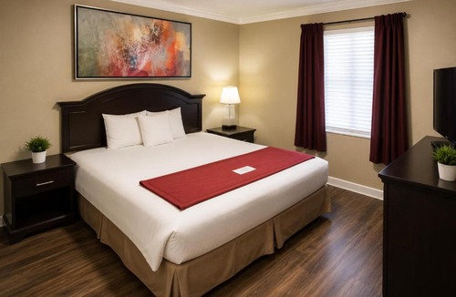 Millington Hotel | Plantation Oaks Suites & Inn Millington