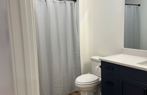 Salem Apartment | Pleasant 1-bedroom apartment with WiFi in charming Salem