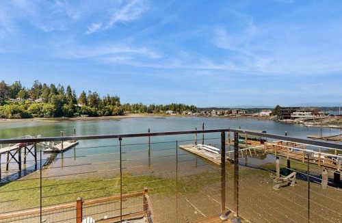 Rollingbay House | Point Perfect