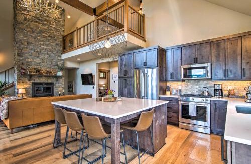 Ronald House | Pool Access: Cle Elum Mtn-View Cabin w/Game Room