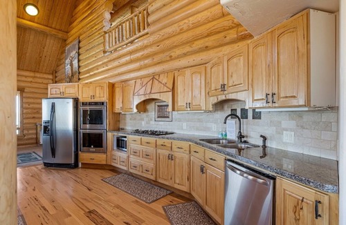 Fish Haven Cabin | POOL in Huge Cabin, Sleeps 43+, Tons of Parking