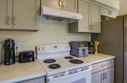 Gresham House | Portland Vacation Rental w/Fireplace - Near Parks