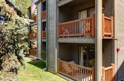 North Park City Apartment | Powder Pointe Condominiums 102A