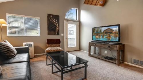 Sunriver House | Powder Village E2