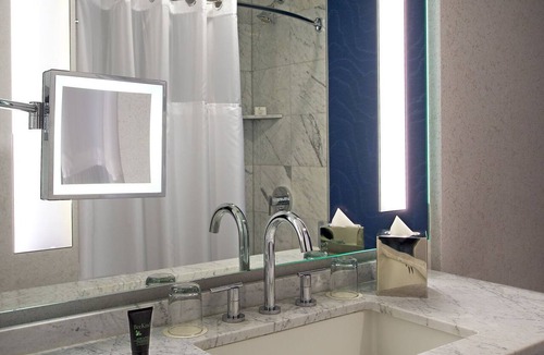 Downtown Portland Hotel | Premier Double Queen Suite with Modern Comforts in Downtown Portland, 2 Units