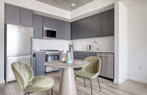 South Lake Union Apartment | Premium South Lake Union 1BR w/W/D & Roof, nr Lake Union, by Blueground