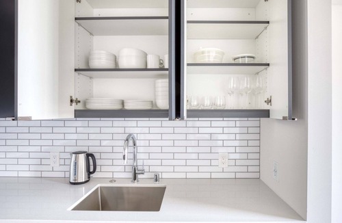 South Lake Union Apartment | Premium South Lake Union 1BR w/W/D & Roof, nr Lake Union, by Blueground