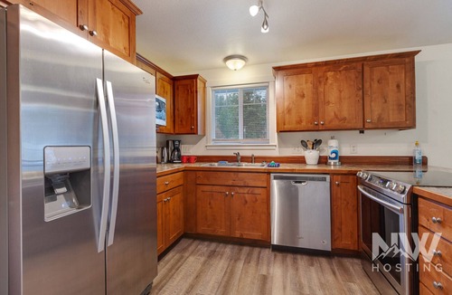 Coeur d'Alene House | Prime Location! 5 Blocks to Sherman Ave, 2 Blocks to McEuen Park