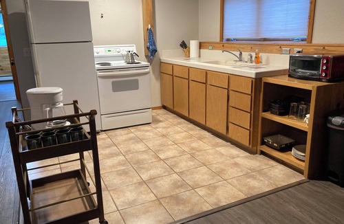 Missoula Apartment | Private 1bd/1ba suite in the forest close to town