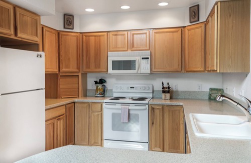 Bigfork House | Private access to Swan Lake, hot tub, dock