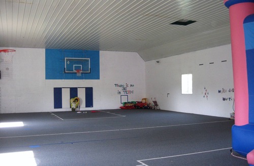 Waukee House | Private Acreage in Town Large 1700 Sq Ft 3 BR 2 Bath Walkout LL w/BB Diamond/Gym