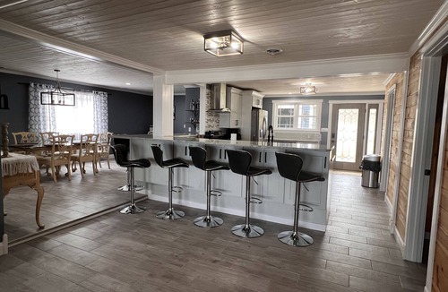 Long Lake House | Private beach