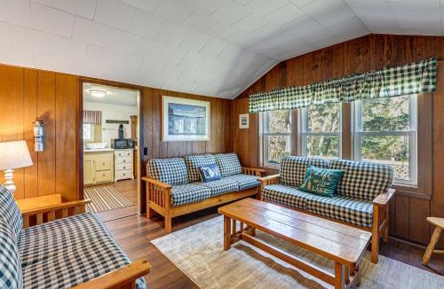Ludington House | Private Community Beach! Family Cabin in Ludington