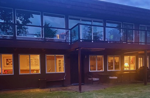 West Hazel Dell House | Private Condo