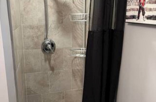 Capitol View Apartment | Private DC Studio + 2 Blocks to Metro + Free Parking