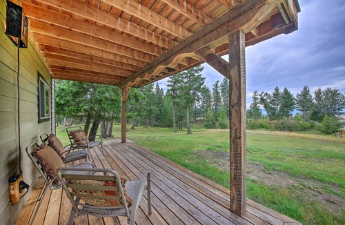 Eureka Cabin | Private Deck & Mtn Views: Family Getaway in Eureka