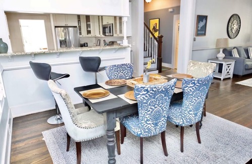 Forest Park House | Private Historic Retreat in the Heart of Avondale!