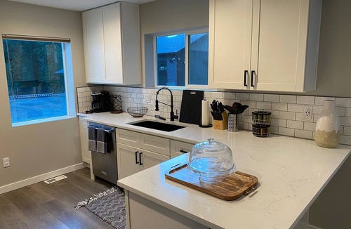 Summit House | Private home in Puyallup