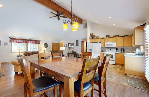 Overlook Park House | Private Hot Tub, Large Backyard, SHARC Passes, EV Charger