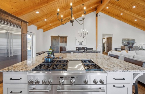 Grantsdale House | Private Mountain Side with Hot Tub and Entertainment Space