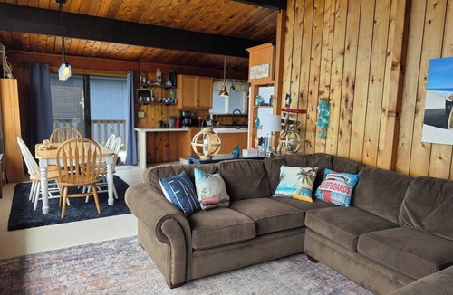 Point Roberts House | Private Oceanfront Cottage with Own Beach, 45 Min to Vancouver