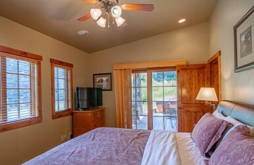 Tamarack Resort Cottage | Private Patio & Hot Tub | Elegant Wood Interior | Private Garage
