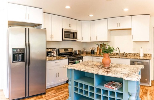 Collierville House | Private Pool! Game Room! King Beds! Pool Table!