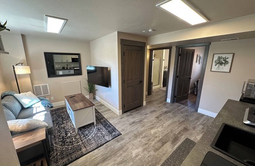 Hayden Apartment | Private Ptarmigan Suite