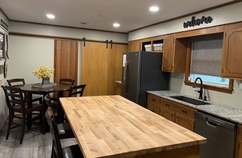 Chatham House | Private, Relaxing Waterfront Getaway! 3BR/2BA House! Modern Amenities!