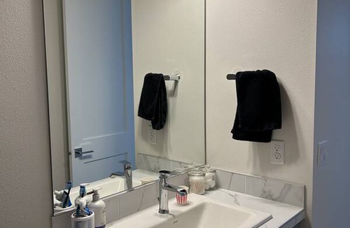 Gig Harbor Resort | Private room ∙ 1 guest