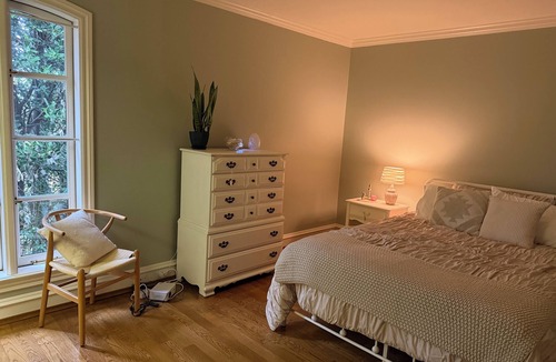 Springfield Other | Private Suites on a 35-Acre Estate- 30 Min to Nashville
