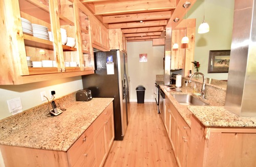 Moose Wilson Road Condo | Private Top Corner Condo - 5 mins to Grand Teton Nat'l Park- Deck, BBQ & Views!