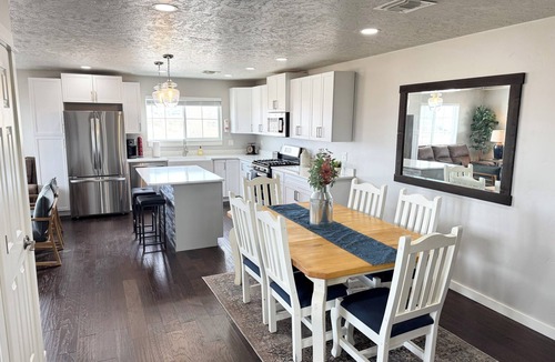 Gem County Apartment | Private Upstairs Apartment with Game Room on 5 Acre Ranch